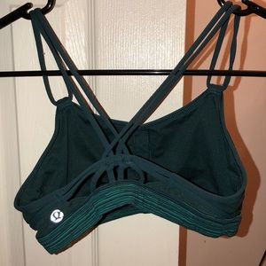 Lululemon sports bra